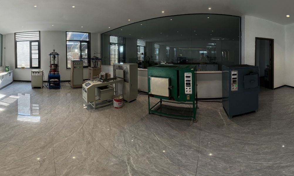 Henan Hongtai Kiln Refractory Co.,Ltd. 製造者の生産ライン