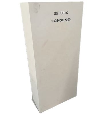 Fe2O3 含有量 ≤0.1% 耐火性溶融型鋳造 S5 EPIC AZS 陶磁ガラス炉用レンガ
