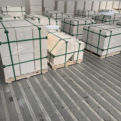 高アルミナ耐火レンガ AZS 66% ガラス製造工場のための鋳造レンガ