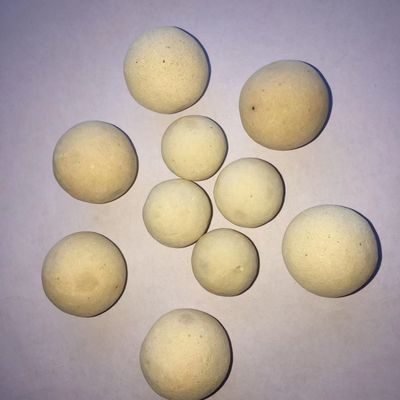 耐火性セラミックボール 65% 92% 99% アル2O3 アルミナ 工業炉用熱貯蔵