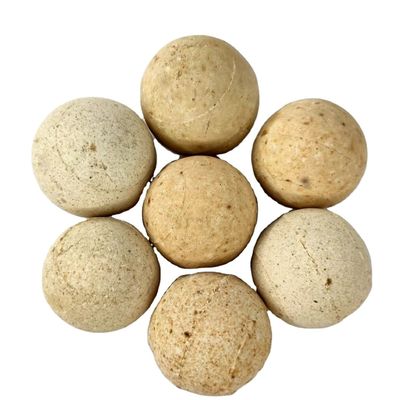 淡黄色 3Mm 6Mm 10Mm セラミックボール 磨き媒介 92%-95% Al2o3 高アルミナボール