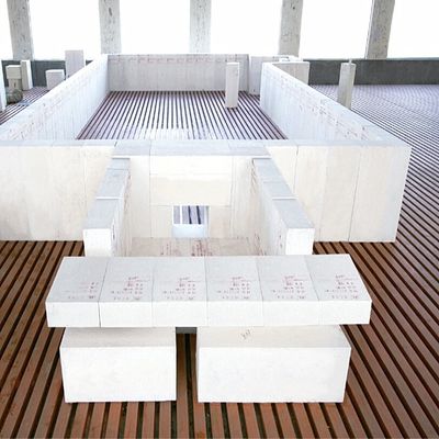高温耐性ガラスAZS 耐火ブロック 耐久性があり,高温の表面孔隙が低い